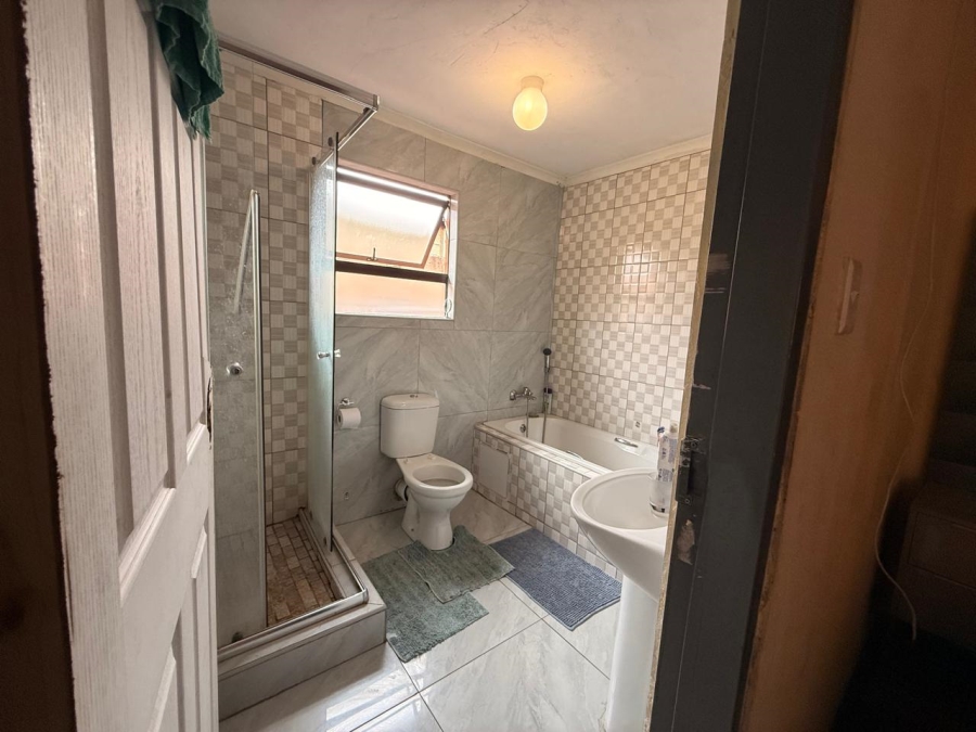 3 Bedroom Property for Sale in Tlhabane West North West